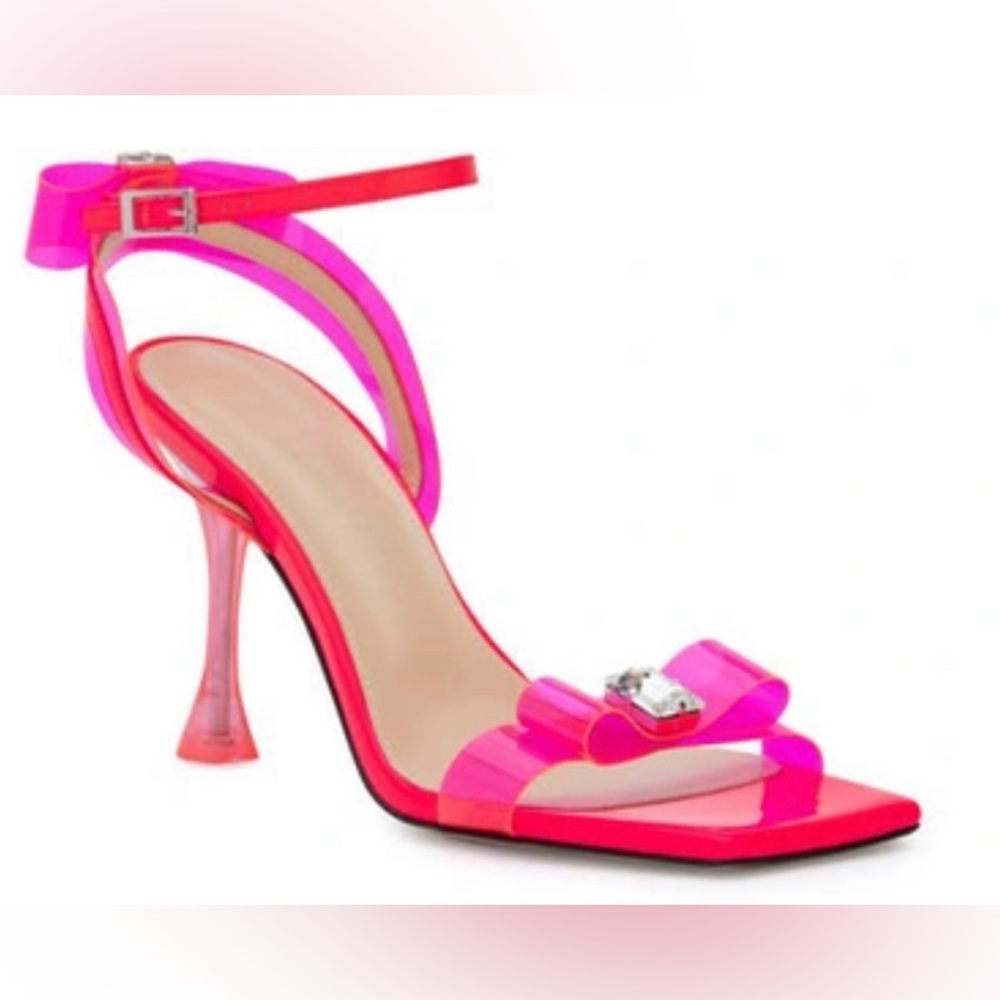 NWT MACH & MACH French Bow Square Toe